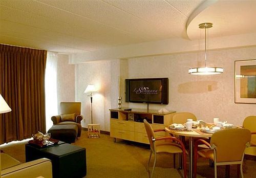 Hotel Boardwalk Resorts- La Sammana 4*